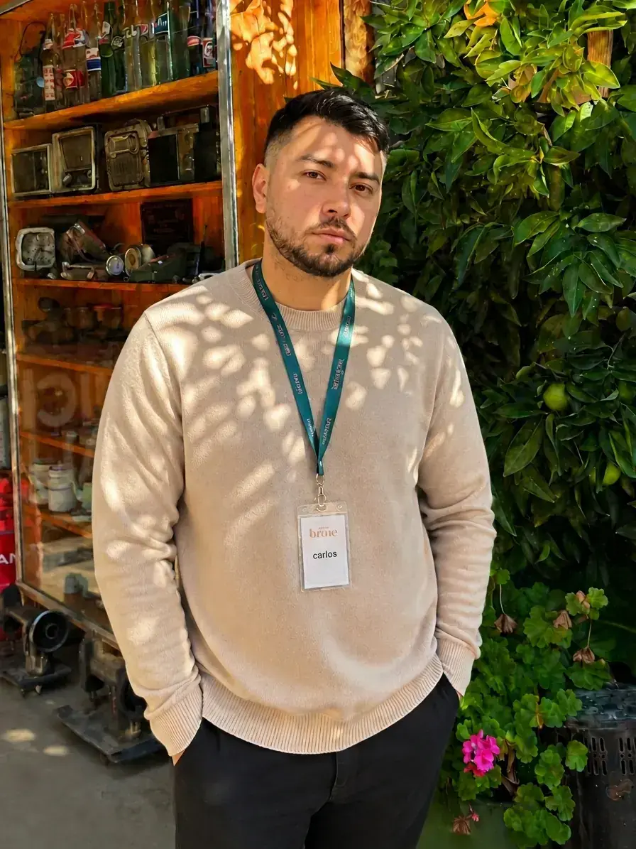 Carlos, Producción y coordinación operativa — Agencia Brune